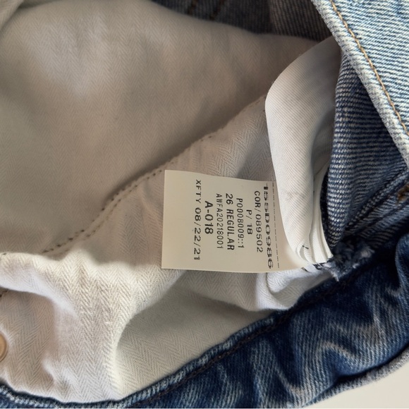 Abercrombie & Fitch The 90’s Straight ultra rise cross over jeans - Picture 10 of 10